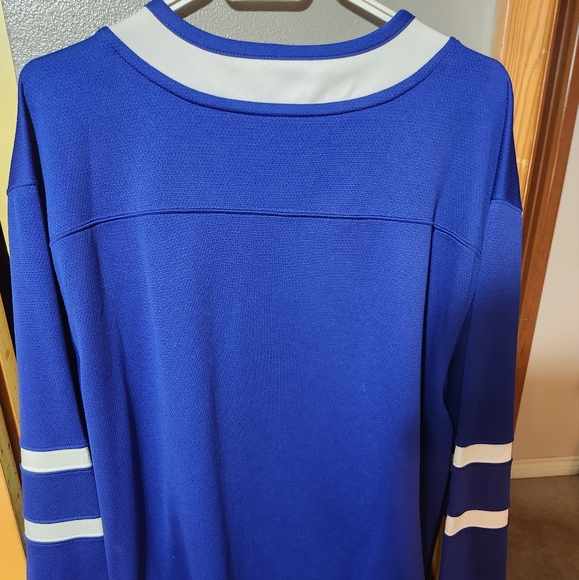 Toronto Maple Leafs Jersey - Picture 2 of 3